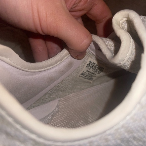 Yeezy Boosts white - Picture 5 of 6
